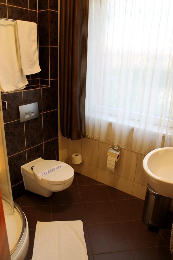 Hotel Linder Malnia Habitación foto