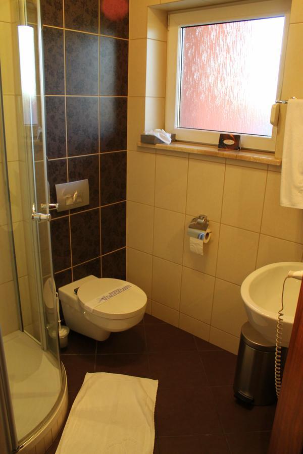 Hotel Linder Malnia Habitación foto