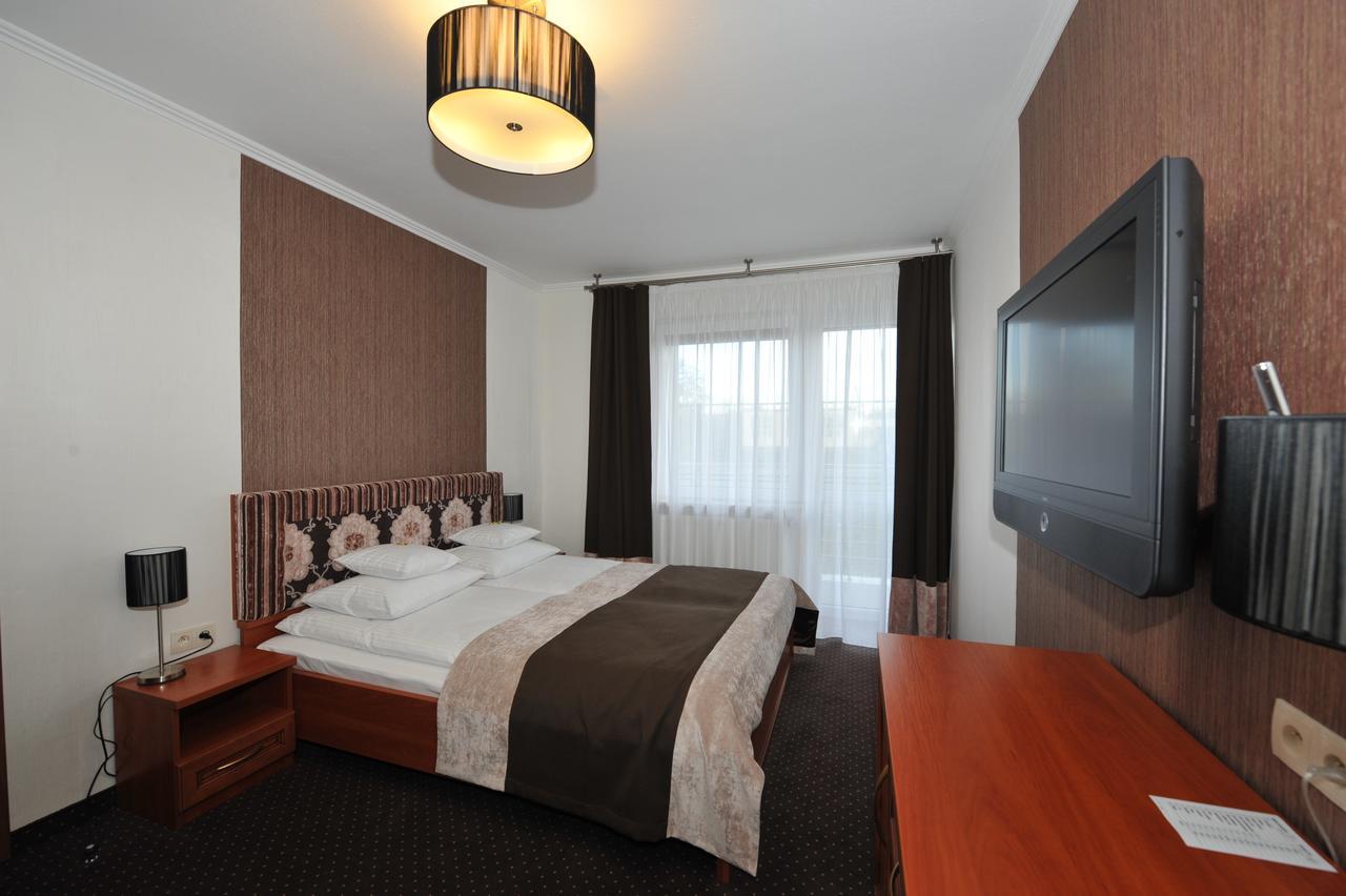 Hotel Linder Malnia Habitación foto